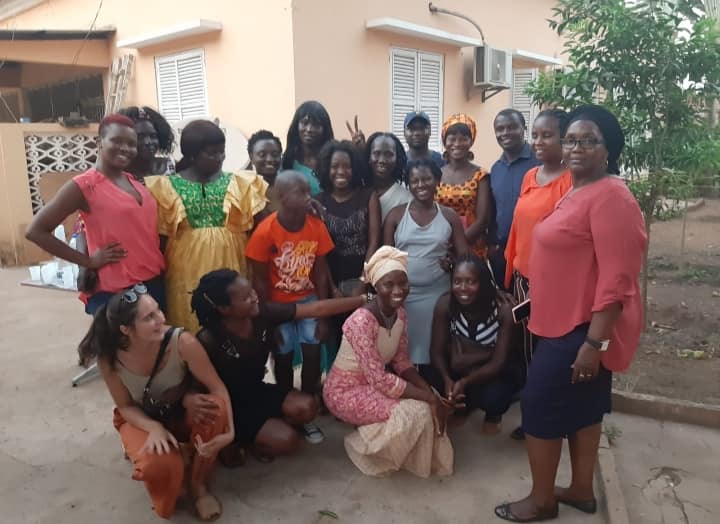 Mindjeris di Guiné nô lanta (Las Mujeres de Guinea nos alzamos)