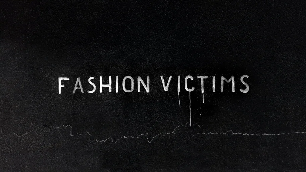 Títol de Fashion Victims 2.0, de María Lorenzo Hernández, sobre fons negre